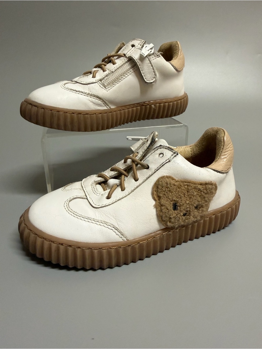 BLUBLONC TODDLER WHITE BEAR SNEAKERS Sz 27 US 10